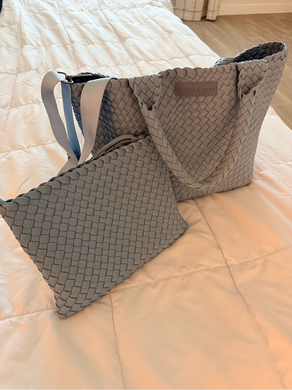 Parker & Hyde Woven Tote Bag in Light blue